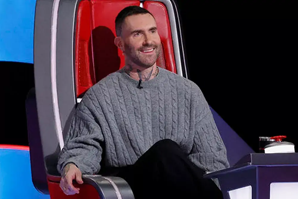 The Voice coaches duke it out over contestant's riveting Coldplay performance: 'Half my team is 4-chair turns' Related images #10