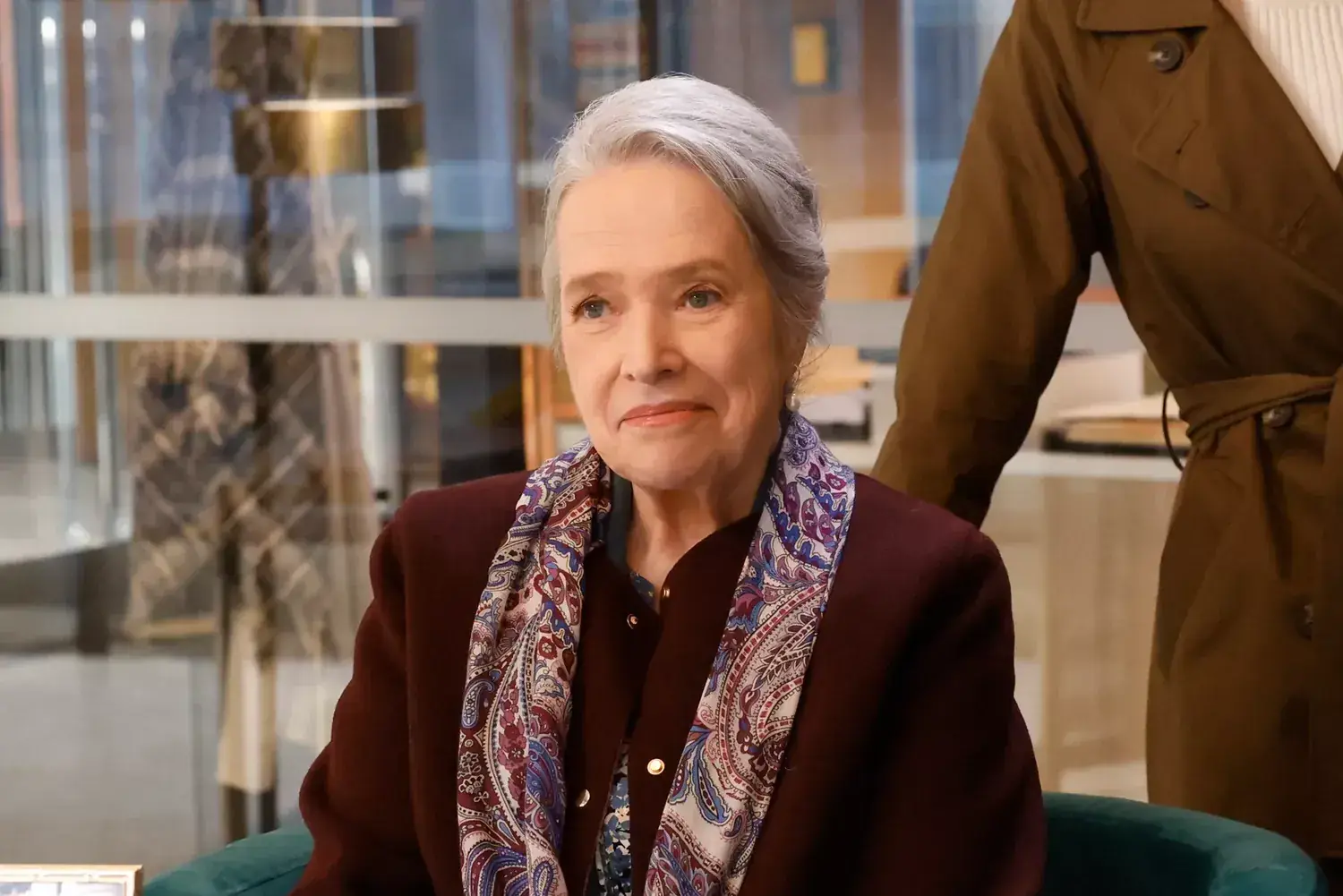 Matlock showrunner reveals how Kathy Bates inspired that bombshell flashback, discusses Matty's daughter Related images #8