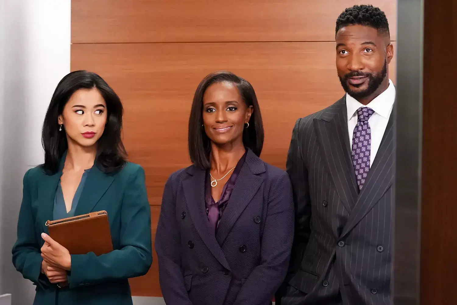 Matlock showrunner reveals how Kathy Bates inspired that bombshell flashback, discusses Matty's daughter Related images #19